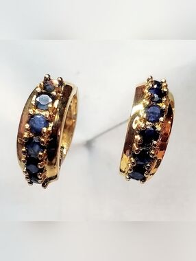 Ross VINTAGE 18K Gold Vermeil 925 Sterling Silver Sapphire Huggie Hoops